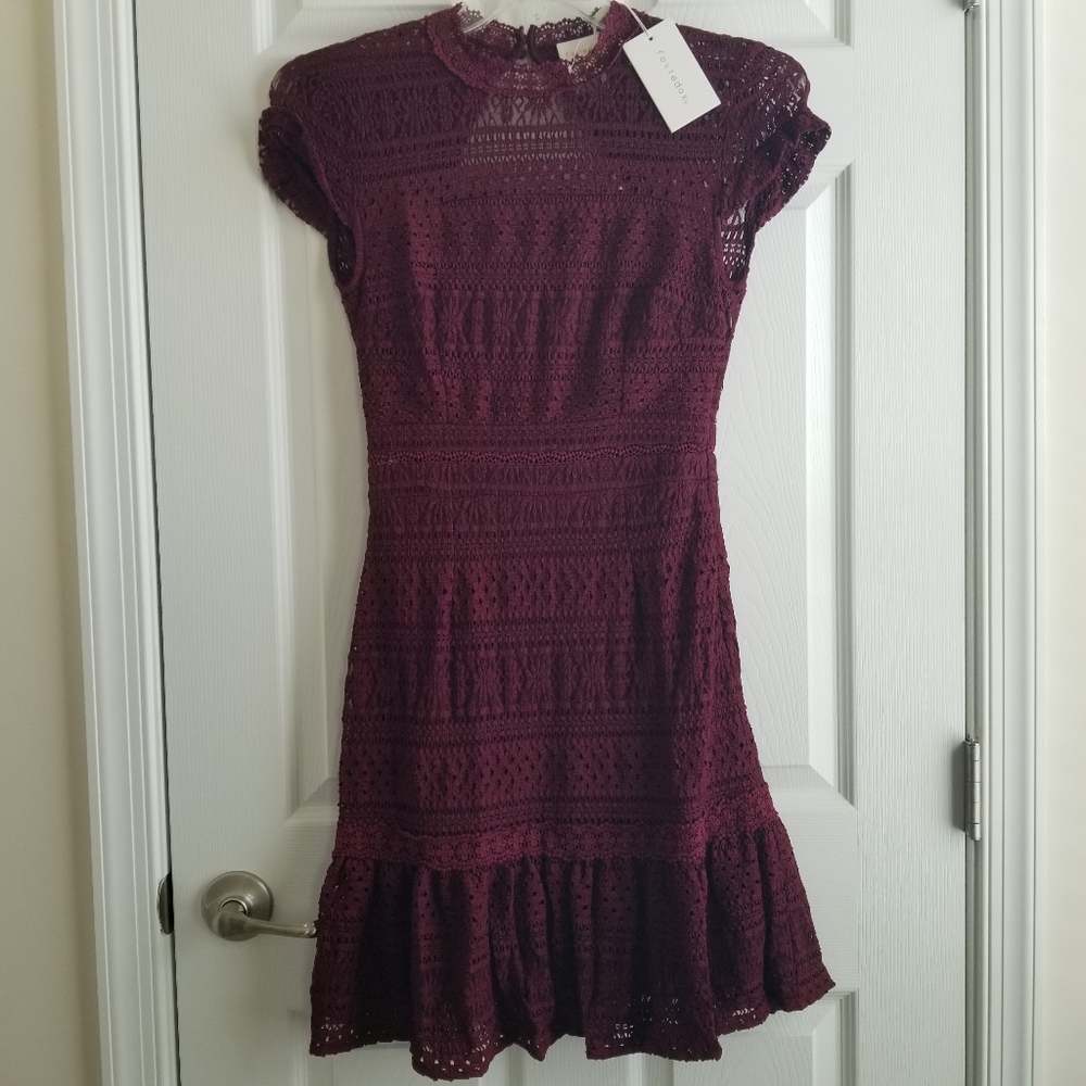 FOXIDOX Ellie Fit & Flare Lace Dress w/ Sexy Back - Picture 1 of 16